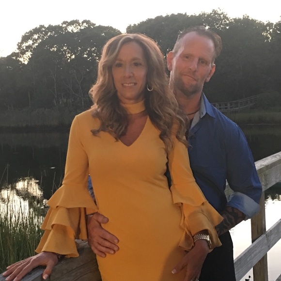 Meet your Posher, Lisa - Picture 3 of 5